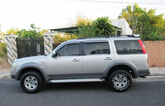 Ford Everest 2008 - Bán xe Ford Everest 2008, màu ghi vàng