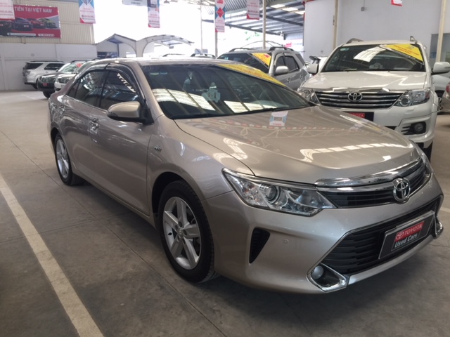 Toyota Camry 2.5Q 2015 - Bán Toyota Camry 2.5Q đời 2015, màu nâu