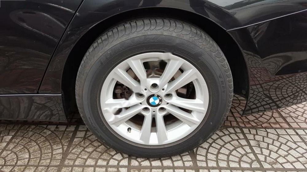 BMW 3 Series 320i 2015 - Bán BMW 3 Series 320i đời 2015, màu đen, xe nhập