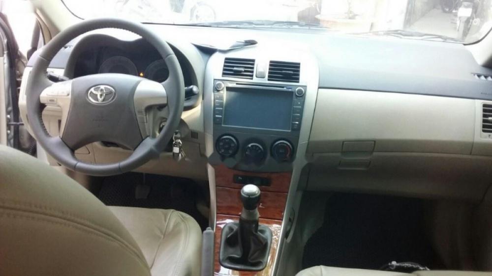 Toyota Corolla altis G 2009 - Cần bán xe Toyota Corolla altis G đời 2009, màu bạc