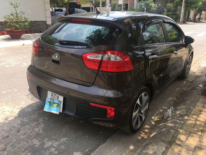 Kia Rio 2015 - Cần bán gấp Kia Rio sản xuất năm 2015, màu nâu, nhập khẩu nguyên chiếc, 502tr