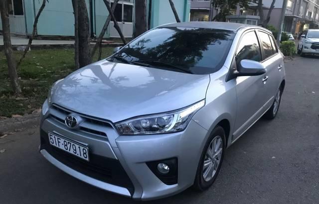 Toyota Yaris 1.5G  2017 - Bán xe Toyota Yaris 1.5G đời 2017, màu bạc, nhập khẩu nguyên chiếc xe gia đình, giá 670 triệu