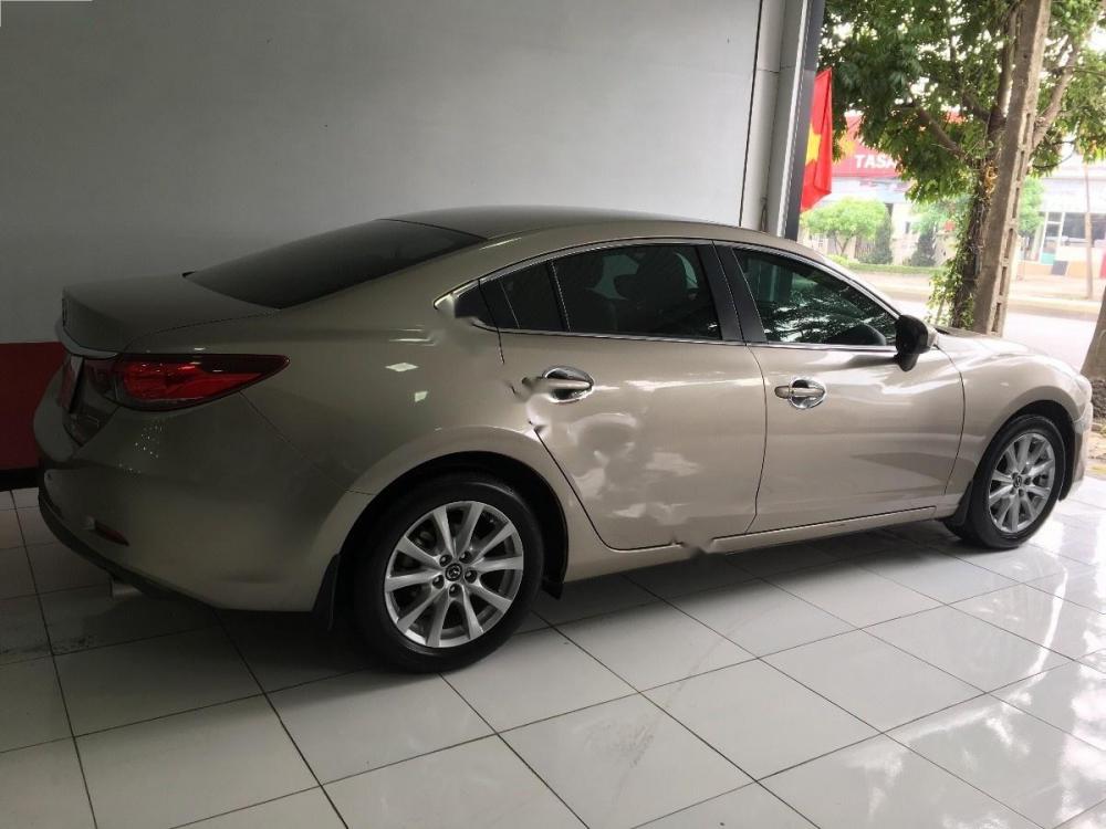 Mazda 6 2015 - Cần bán Mazda 6 đời 2015, màu vàng ít sử dụng giá cạnh tranh