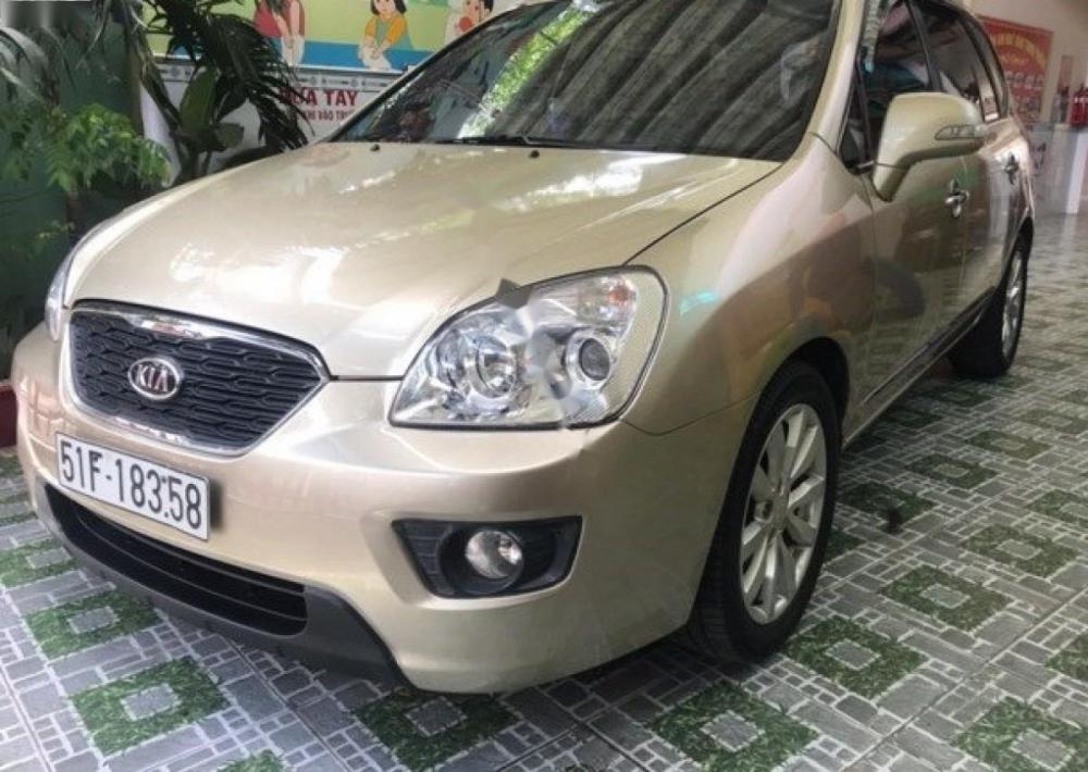 Kia Carens 2011 - Bán Kia Carens 2011, màu vàng