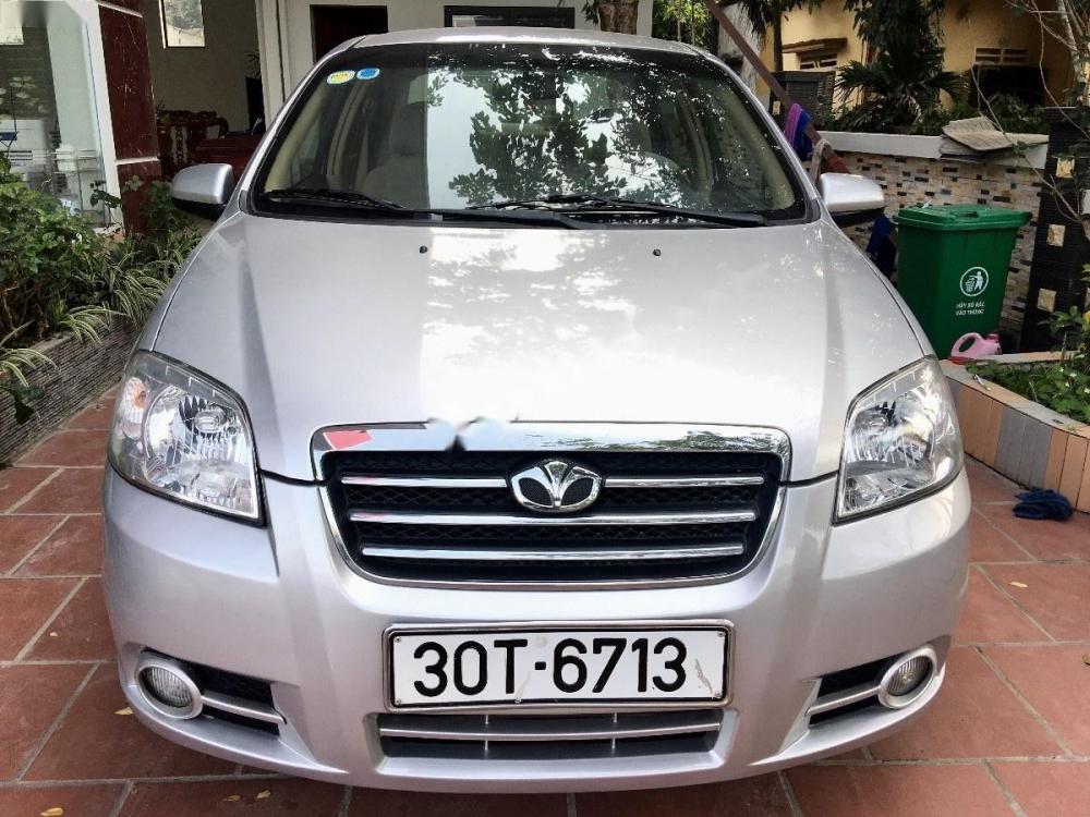 Daewoo Gentra SX 1.5 MT 2009 - Bán xe Daewoo Gentra đời 2009, màu bạc chính chủ