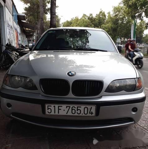 BMW 3 Series 318i 2003 - Cần bán gấp BMW 3 Series 318i đời 2003, màu bạc, xe nhập chính chủ