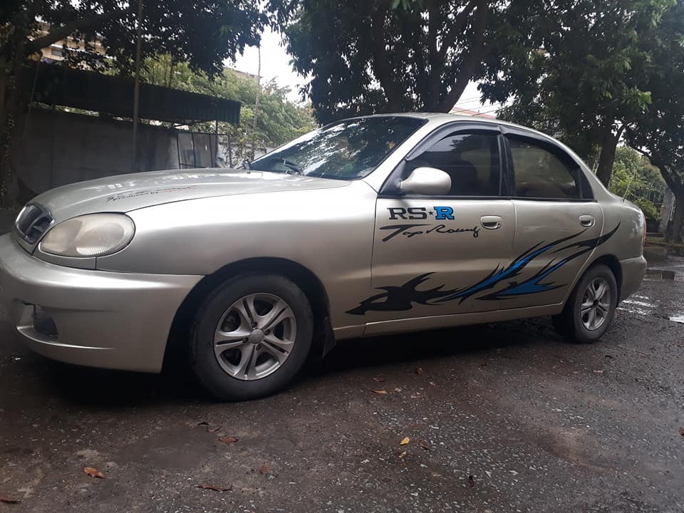 Daewoo Lanos 2002 - Cần bán xe Daewoo Lanos đời 2002, màu xám 