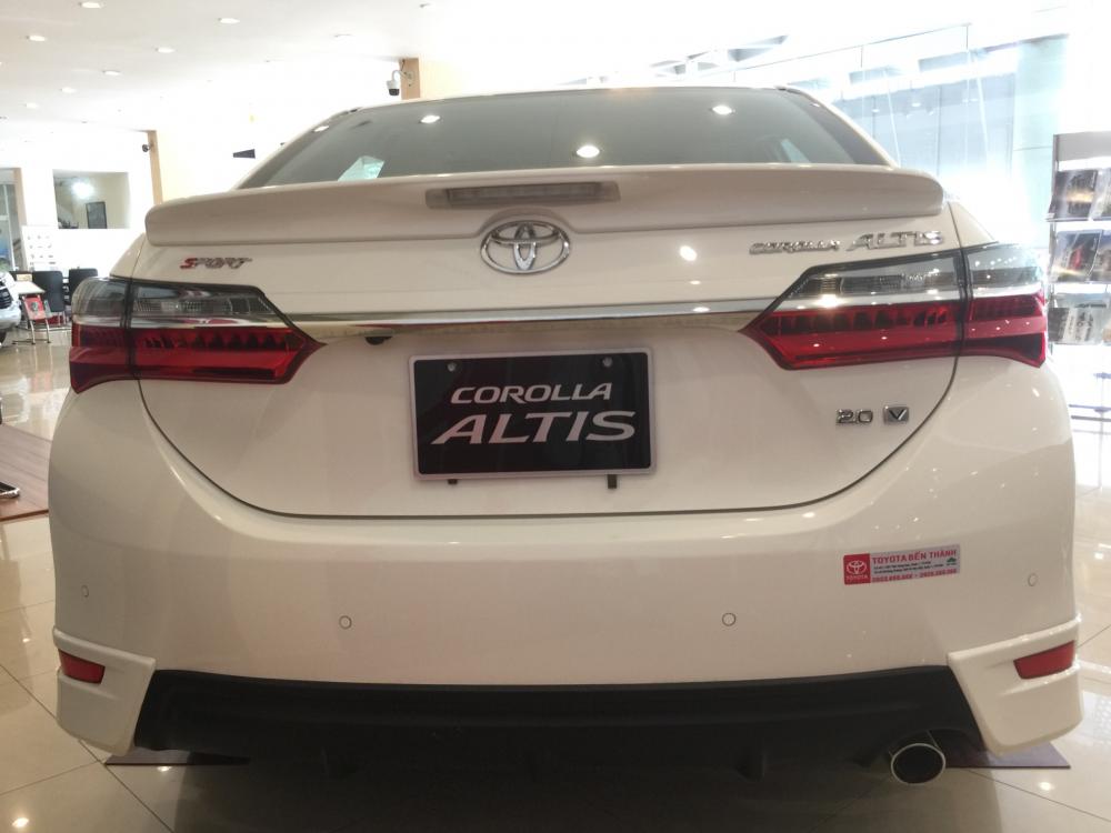 Toyota Corolla altis 2.0V Sport 2018 - Bán Toyota Corolla Altis 2.0V Sport, giá tốt nhất TPHCM