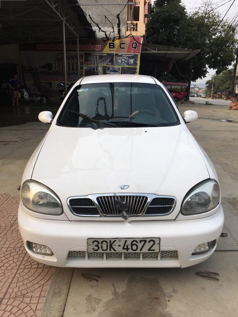 Daewoo Lanos SX 2003 - Bán xe Daewoo Lanos SX sản xuất năm 2003, màu trắng