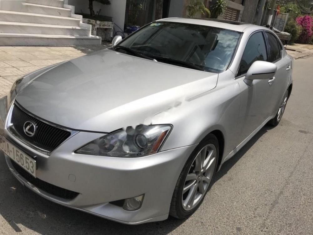 Lexus IS 250 2009 - Bán Lexus IS 250i năm sản xuất 2009, màu bạc, xe nhập  