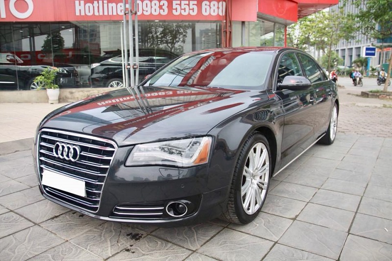 Audi A8 4.2 Quattro 2010 - Bán xe Audi A8 4.2 Quattro, SX 2010, đăng kí 2011, màu xanh, nhập nguyên chiếc tại Đức