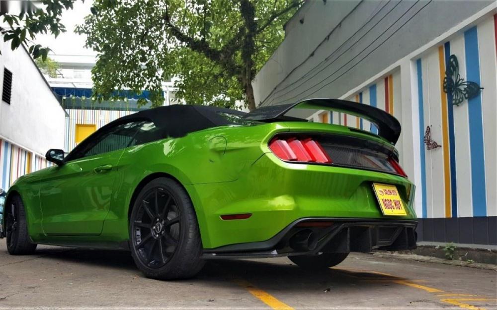 Ford Mustang EcoBoost 2015 - Cần bán Ford Mustang 2.3L năm sản xuất 2015, màu xanh lam, nhập khẩu số tự động