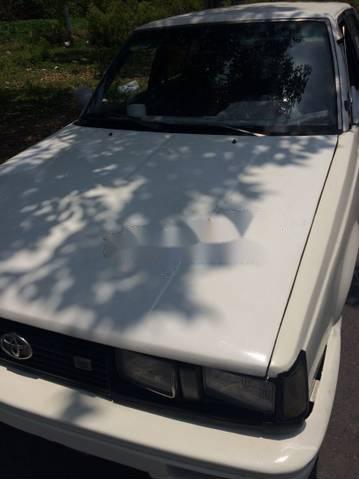 Toyota Carina 1990 - Bán Toyota Carina 1990, màu trắng, giá 35tr