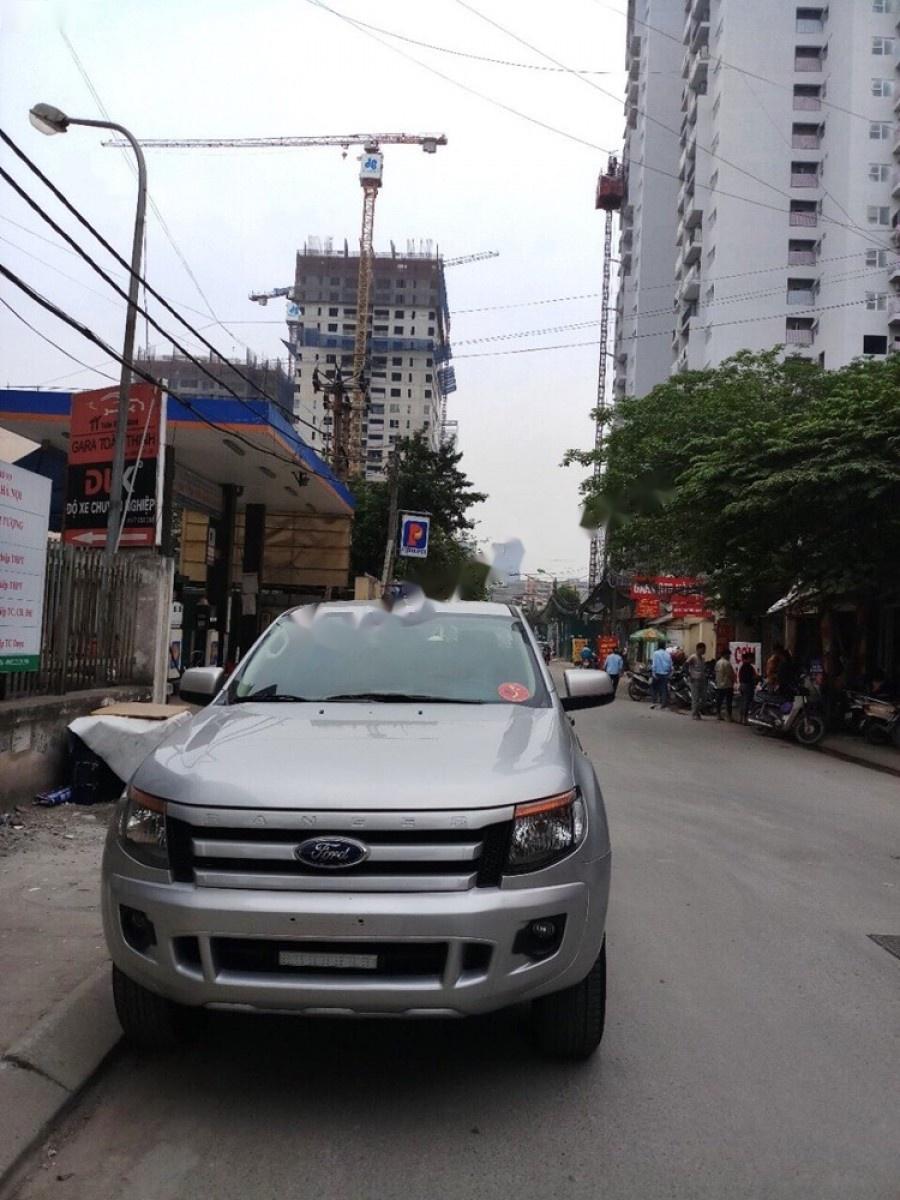 Ford Ranger XLS 2013 - Cần bán Ford Ranger XLS đời 2013, màu bạc, nhập khẩu, chính chủ