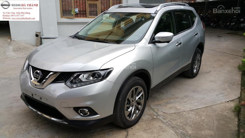 Nissan X trail 2017 - Bán Nissan X trail năm sản xuất 2017, màu bạc giá cạnh tranh