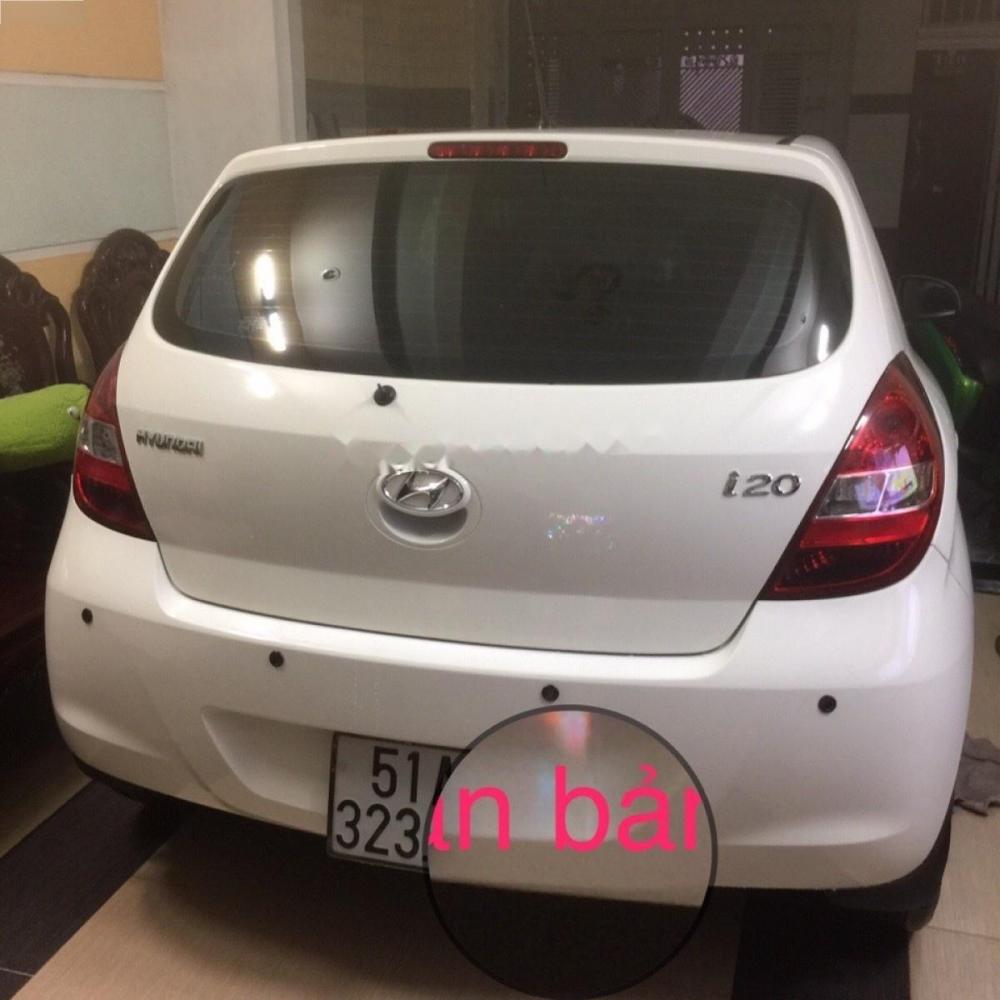 Hyundai i20 2012 - Cần bán lại xe Hyundai i20 sản xuất năm 2012, màu trắng, nhập khẩu nguyên chiếc