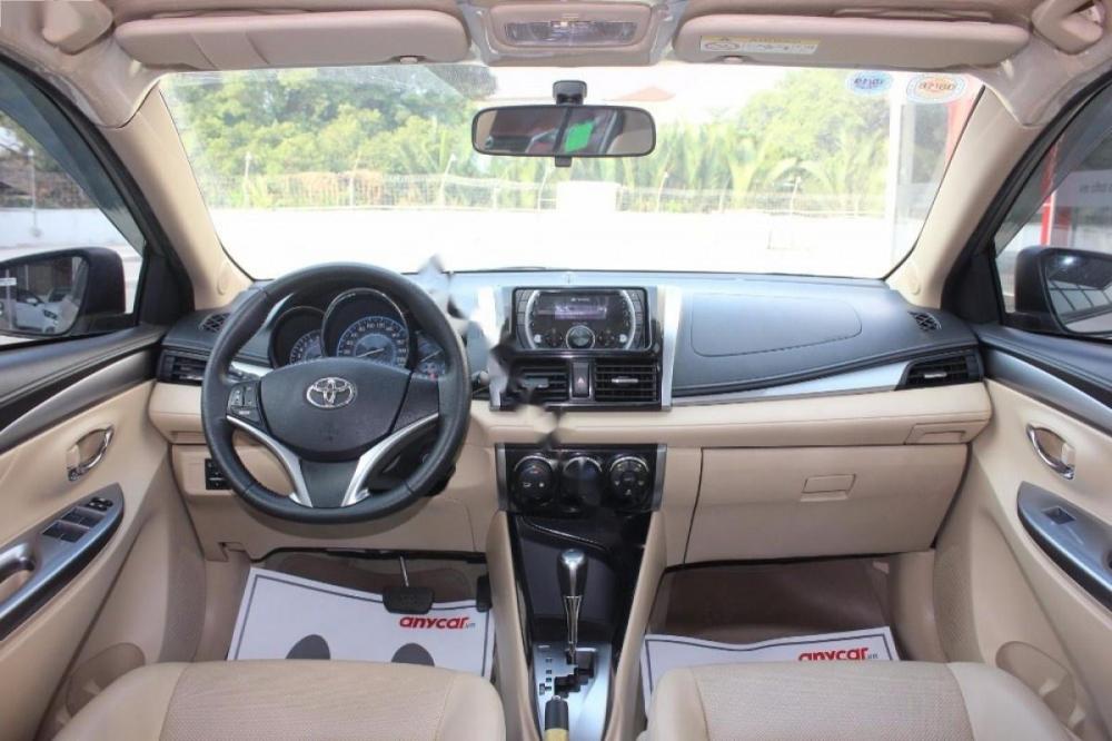 Toyota Vios 1.5G AT 2017 - Cần bán lại xe Toyota Vios 1.5G AT sản xuất 2017, màu vàng