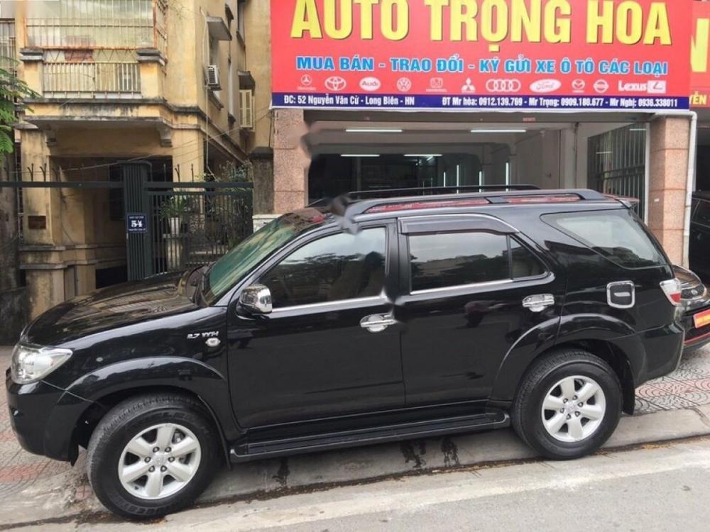 Toyota Fortuner 2011 - Bán ô tô Toyota Fortuner đời 2011, màu đen