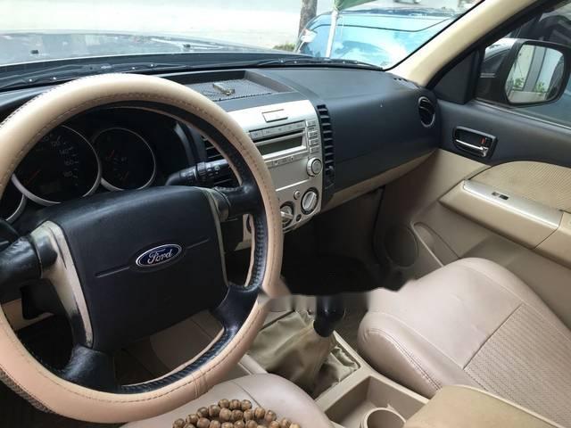 Ford Everest 2012 - Bán Ford Everest năm 2012, màu trắng