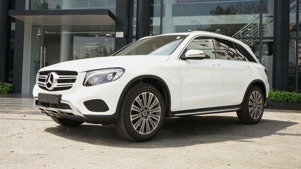 Mercedes-Benz Smart GLC 250 2018 - Bán Mercedes GLC 250 Facelift 2018 giao xe ngay