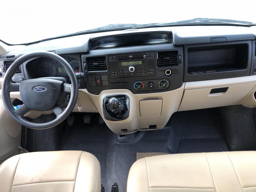 Ford Transit 2014 - Bán Transit cuối 2014 màu bạc 16 chỗ, xe nhà xài kĩ không chạy kinh doanh, dịch vụ