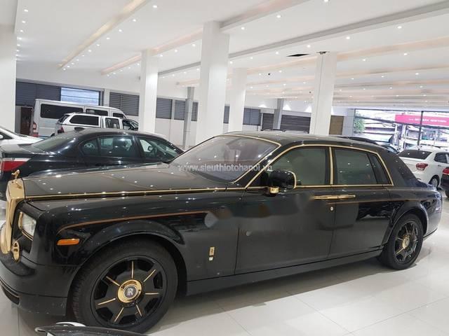 Rolls-Royce Phantom 2010 - Bán Rolls-Royce Phantom năm 2010, màu đen, xe nhập