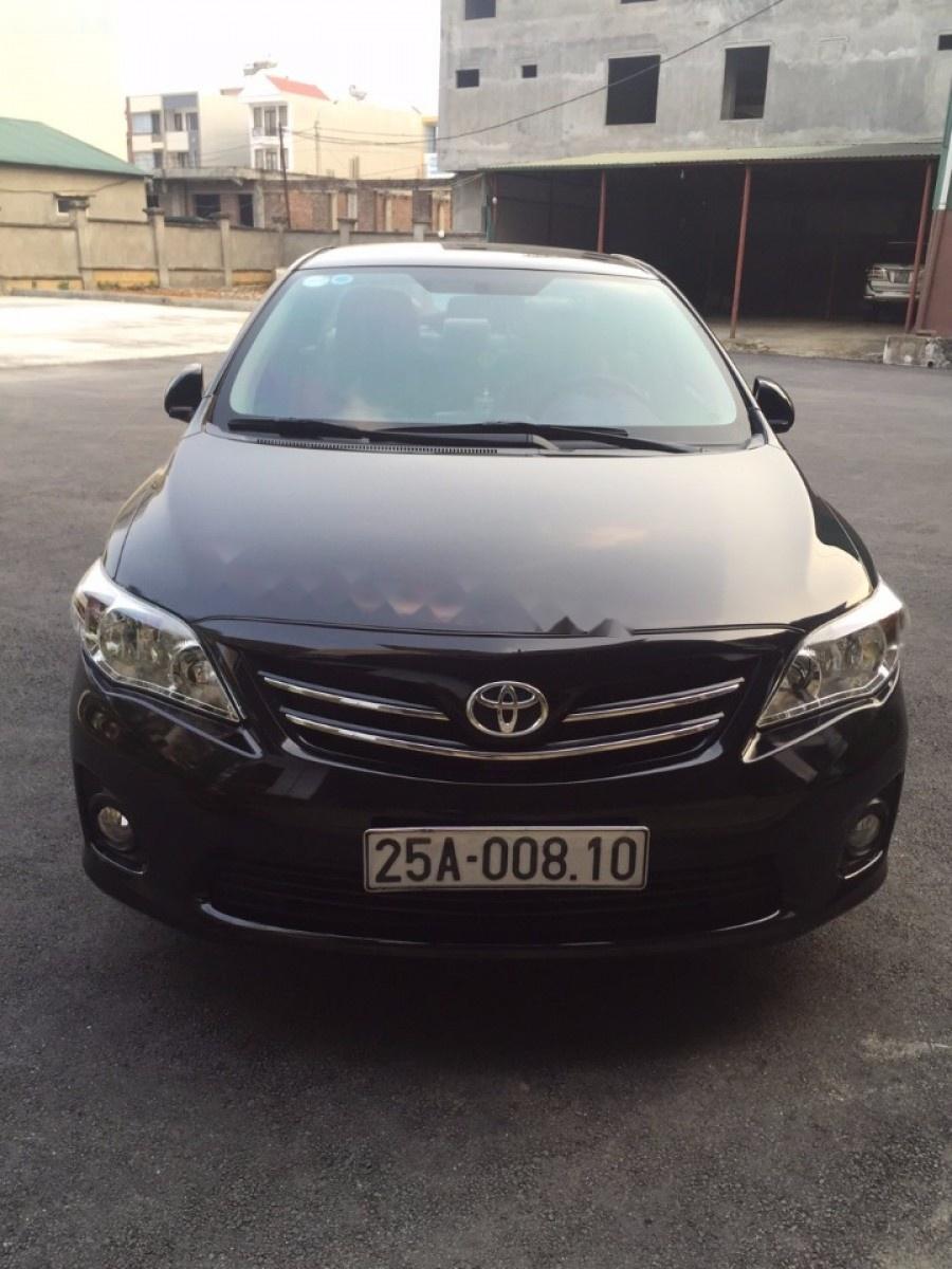Toyota Corolla altis 2014 - Chính chủ bán ô tô Toyota Corolla altis đời 2014, màu đen