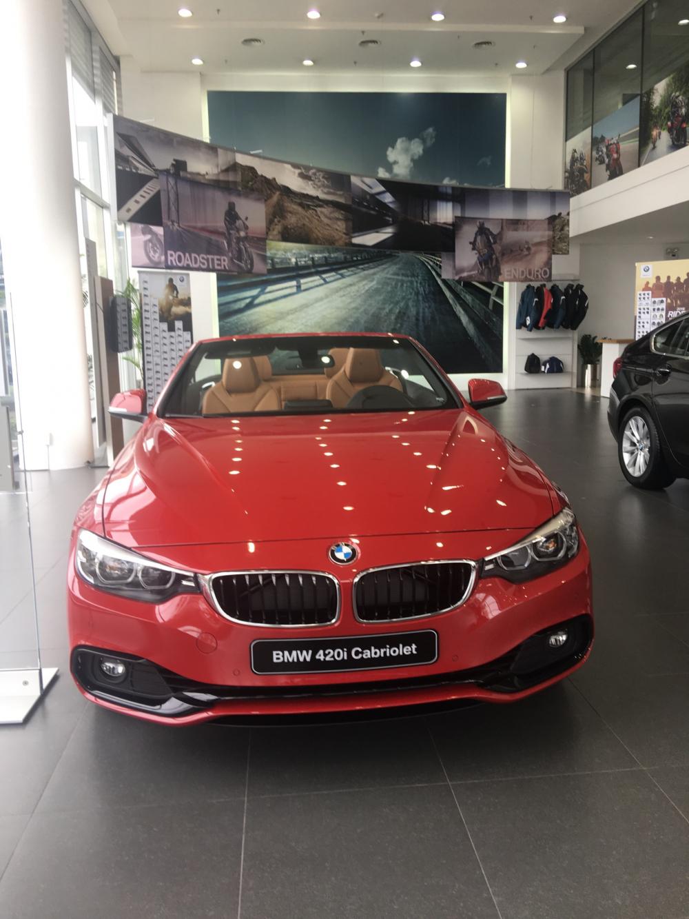 BMW 3 Series 320i 2018 - BMW Long Biên- BMW 320i nhập nguyên chiếc giao xe luôn, màu đỏ, trả góp 85%