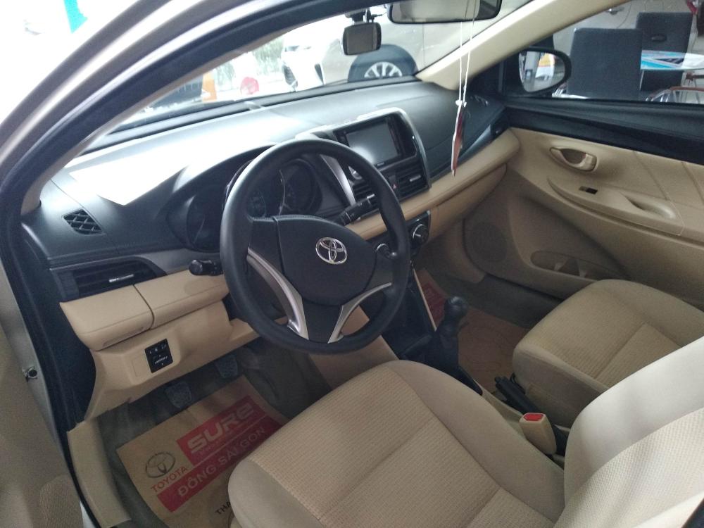 Toyota Vios E 2016 - Bán xe Toyota Vios E 2016, màu vàng đồng, giá thương lượng, có hỗ trợ trả góp