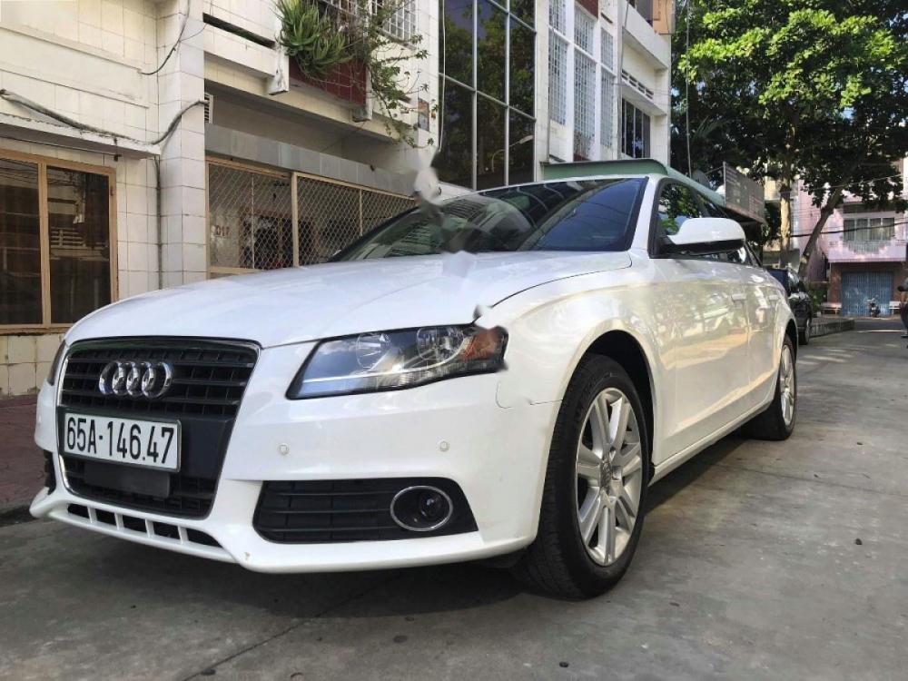 Audi A4 Quattro 2.0T 2010 - Bán Audi A4 Quattro 2.0T năm 2010, màu trắng, nhập khẩu