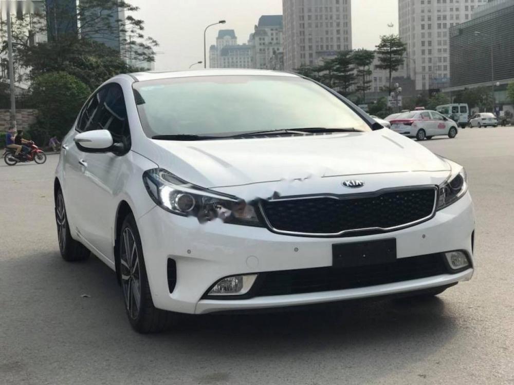 Kia Cerato 1.6AT 2016 - Bán Kia Cerato 1.6AT sản xuất 2016, màu trắng