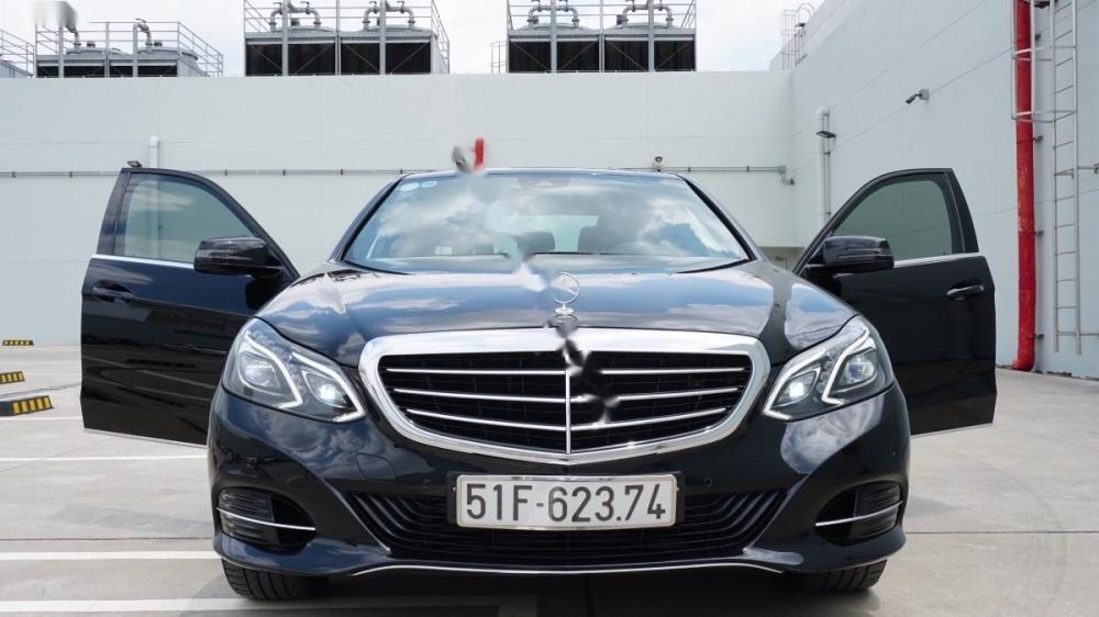 Mercedes-Benz E class E200 2015 - Bán xe Mercedes E200 sản xuất năm 2015, màu đen