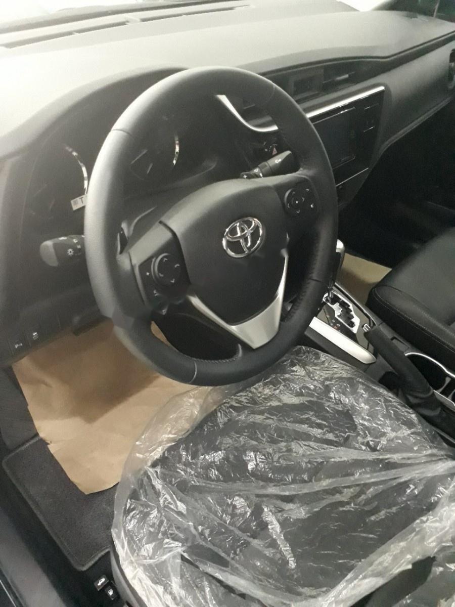 Toyota Corolla altis 2.0V 2018 - Bán Toyota Corolla altis 2.0V sản xuất năm 2018, màu đen