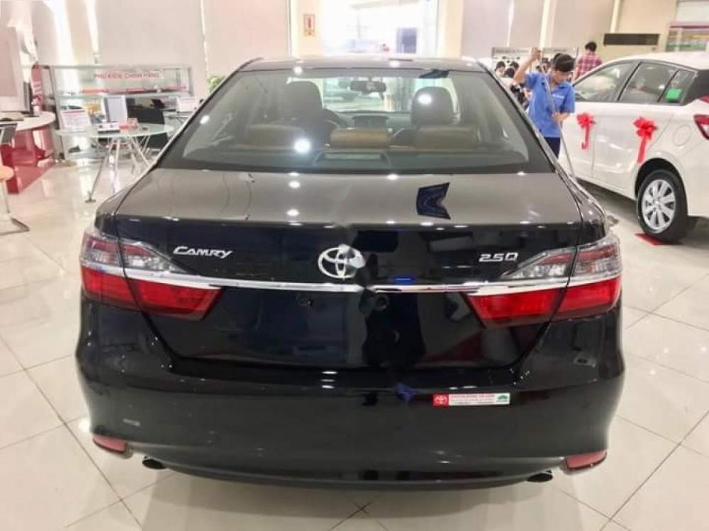 Toyota Camry 2.5Q 2018 - Bán Toyota Camry 2.5Q 2018, màu đen