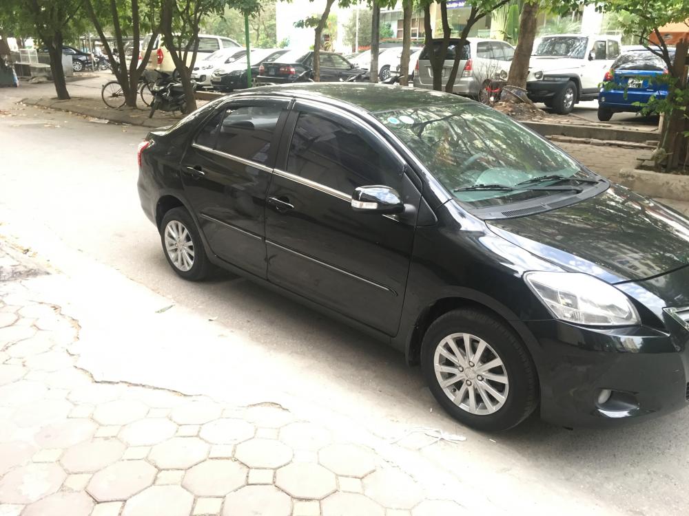 Toyota Vios 1.5E 2010 - Bán xe Toyota Vios 1.5E đời 2010, màu đen, ít sử dụng