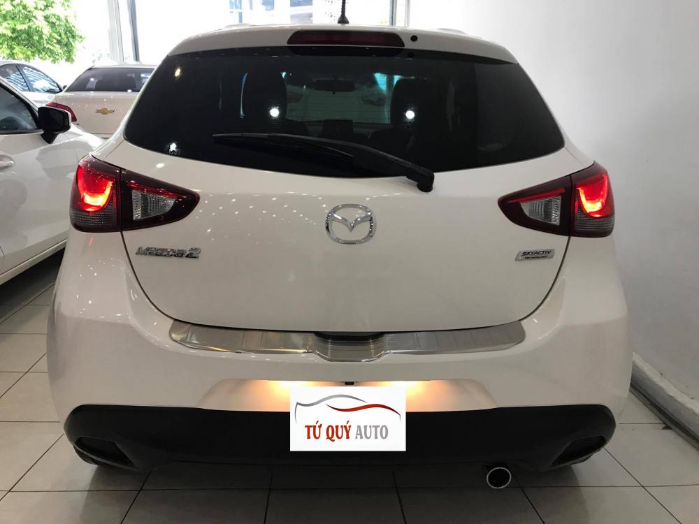 Mazda 2 2015 - Bán Mazda 2 đời 2015, màu trắng, nhập khẩu Thái Lan, số tự động, 535tr