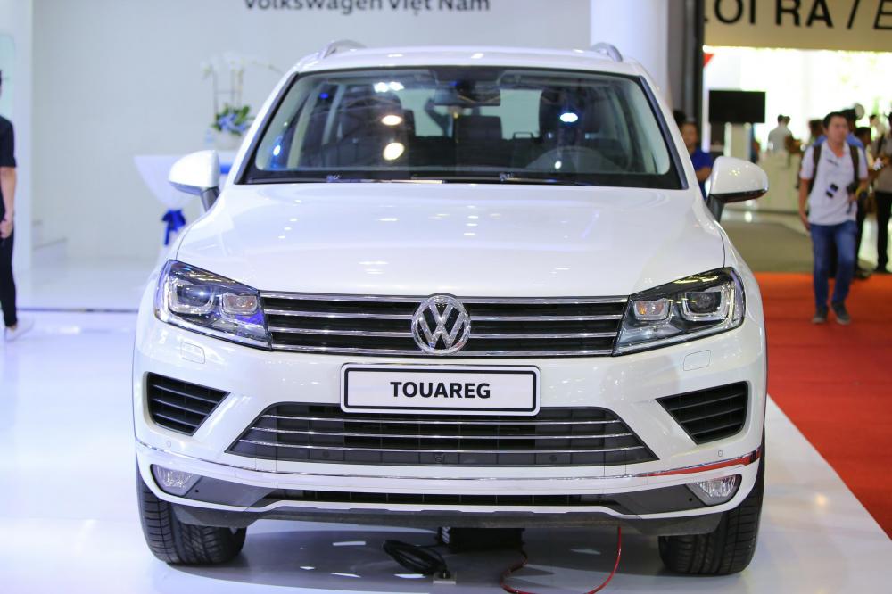 Volkswagen Touareg E 2018 - Bán xe Touareg 2018 nhập khẩu chính hãng – Hotline: 0909 717 983