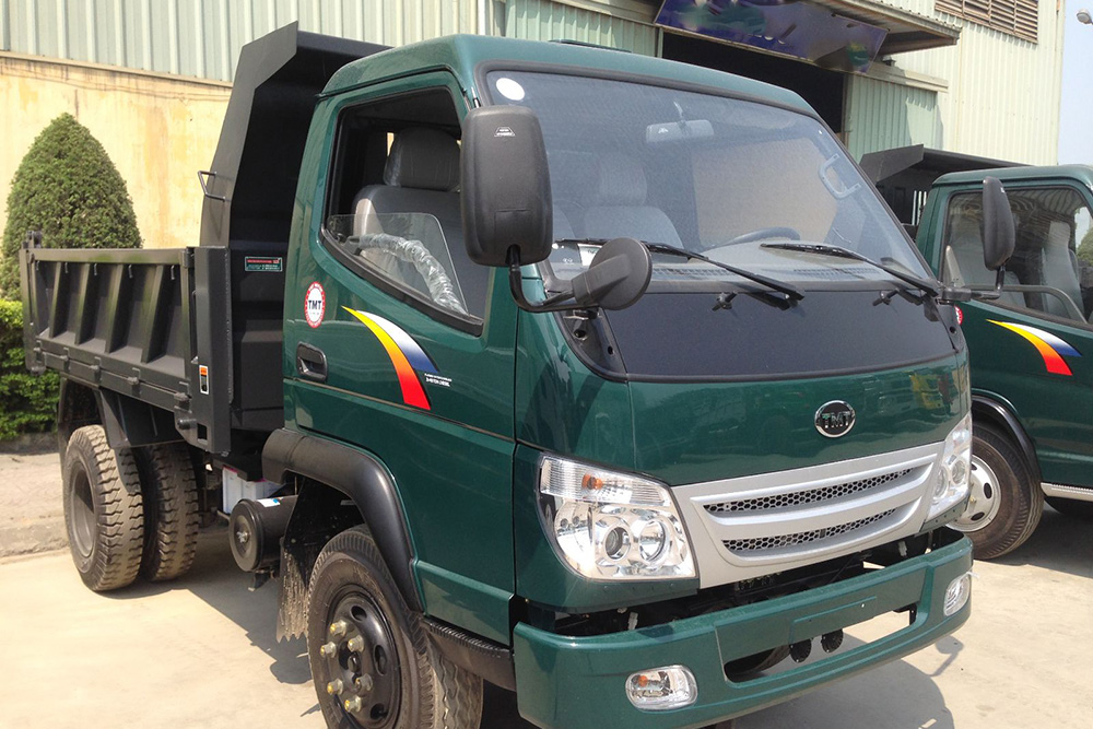 Fuso 2017 - Bán xe tải Cửu Long sản xuất 2017, màu xanh lam, xe nhập