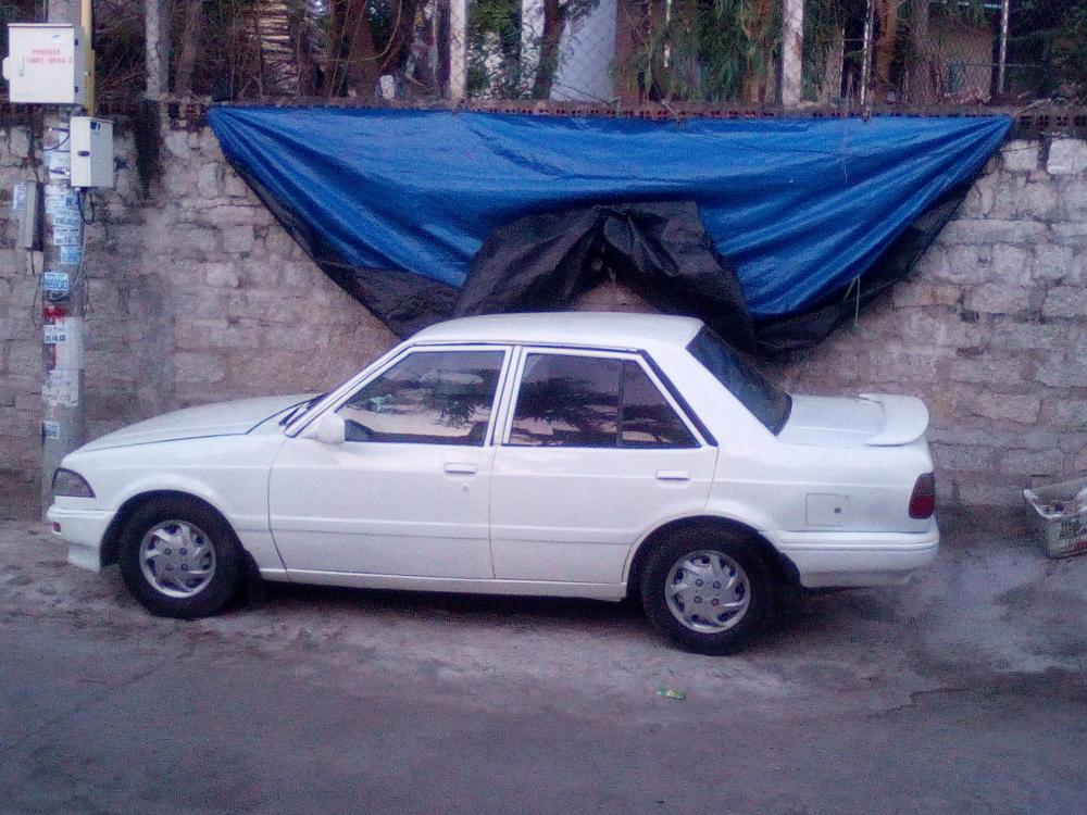 Mitsubishi Lancer LX 1982 - Bán xe Misubishi Lancer 1982, màu trắng