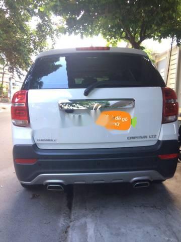 Chevrolet Captiva   LTZ 2015 - Bán xe Chevrolet Captiva LTZ sản xuất 2015, màu trắng