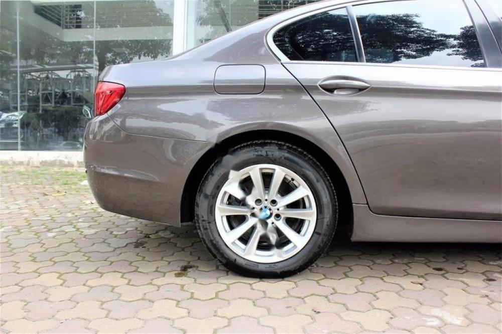 BMW 5 Series 523i 2011 - Cần bán gấp BMW 5 Series 523i đời 2011, màu nâu, nhập khẩu nguyên chiếc