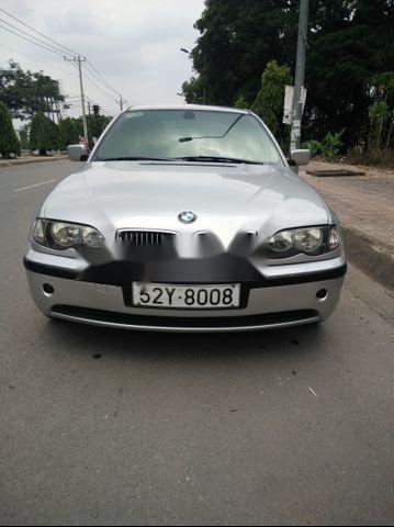 BMW 3 Series 318i  2005 - Bán xe BMW 3 Series 318i năm sản xuất 2005, màu bạc