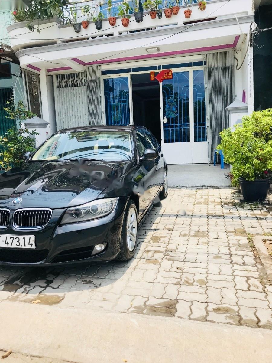 BMW 3 Series 320i 2010 - Bán BMW 3 Series 320i đời 2010, màu đen, nhập khẩu chính chủ