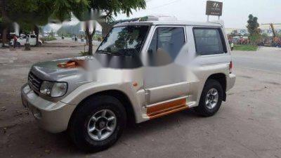 Hyundai Galloper 2002 - Bán Hyundai Galloper sản xuất 2002, màu bạc, xe nhập