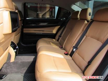 BMW 7 Series 750li 2012 - Bán lại xe BMW 7 Series 750li đời 2012, màu đen