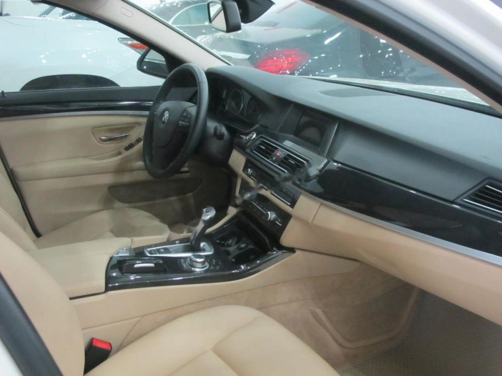 BMW 5 Series  520i 2013 - Bán BMW 5 Series 520i đời 2013, màu trắng, nhập khẩu  