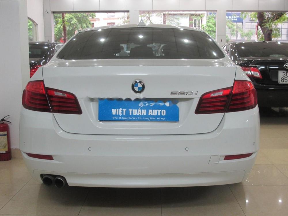 BMW 5 Series  520i 2013 - Bán BMW 5 Series 520i đời 2013, màu trắng, nhập khẩu  