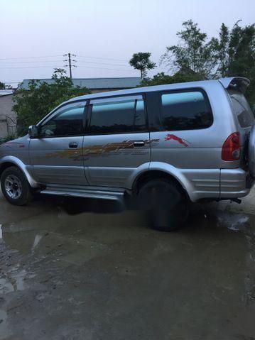 Isuzu Hi lander 2005 - Bán xe Isuzu Hi lander sản xuất 2005, màu bạc, giá chỉ 220 triệu