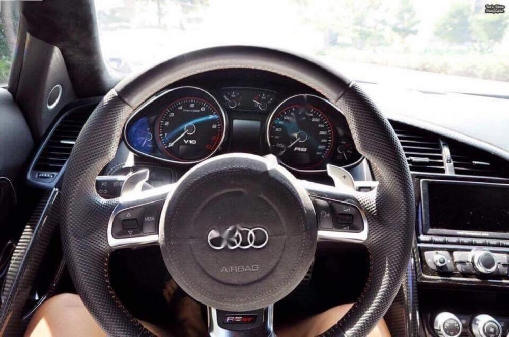 Audi R8 2009 - Bán Audi R8 năm sản xuất 2009, màu trắng, nhập khẩu  
