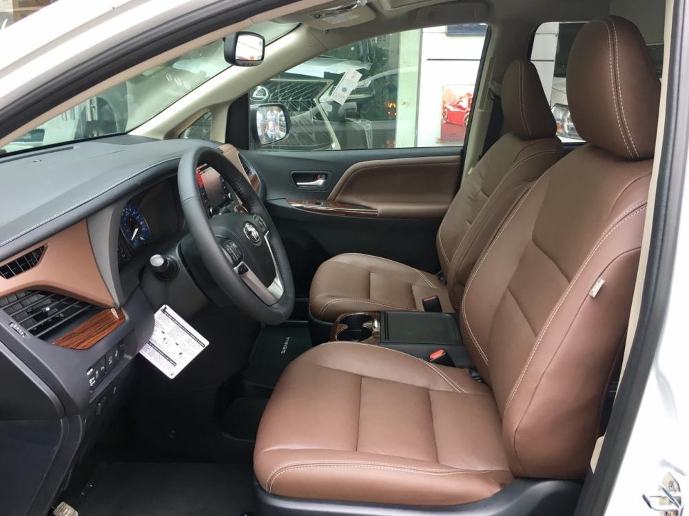 Toyota Sienna 2019 - Cần bán Toyota Sienna Limited sx tháng 9/2019, màu trắng, nhập Mỹ mới 100%